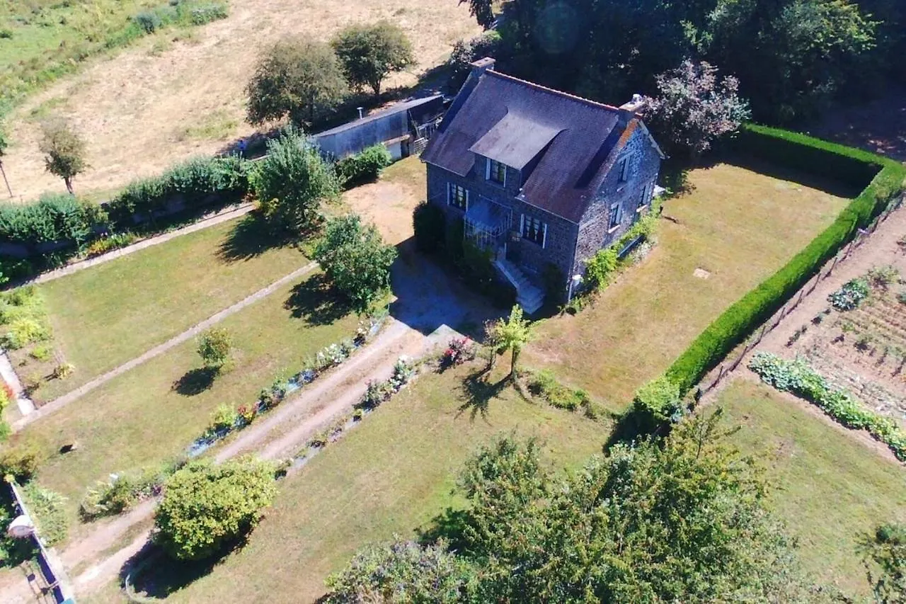 Maison De Charme A Quebriac Avec Jardin Cloture