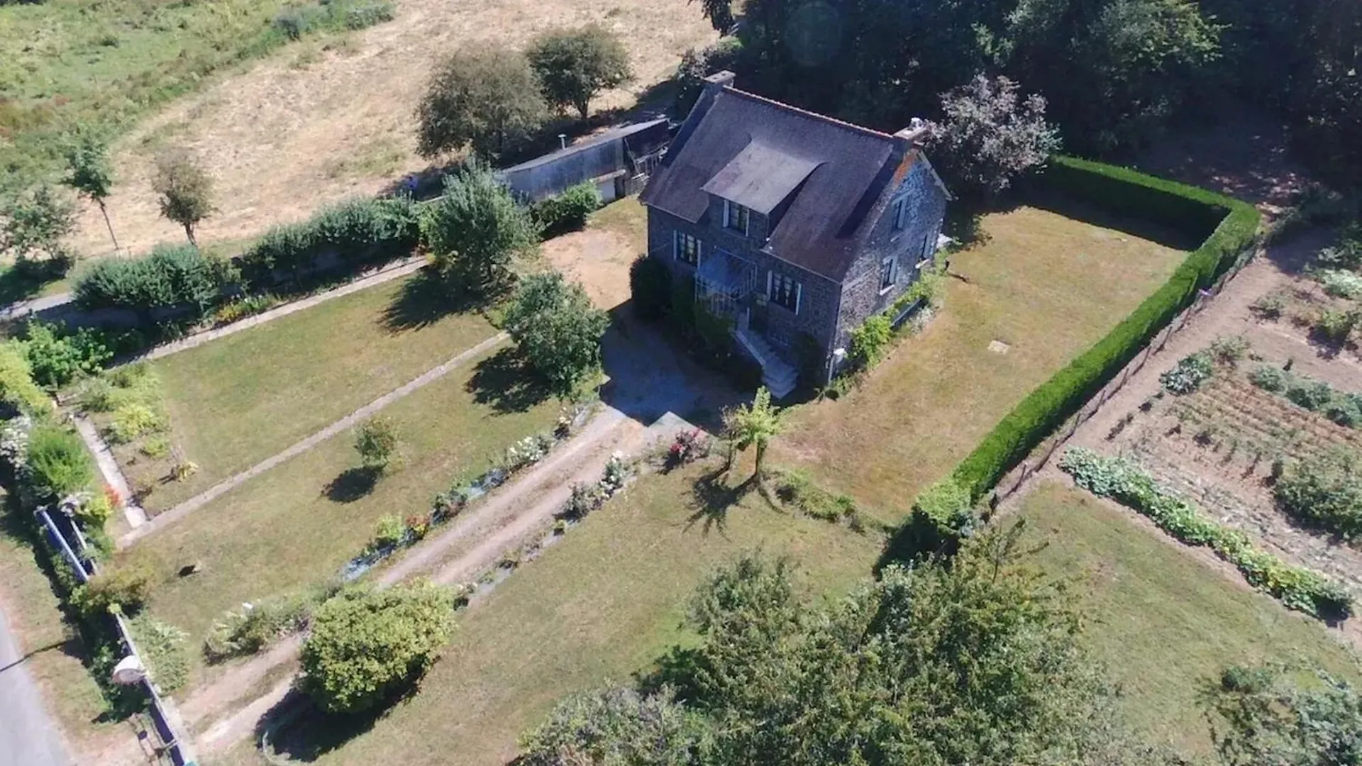 Holiday home Maison De Charme A Quebriac Avec Jardin Cloture
